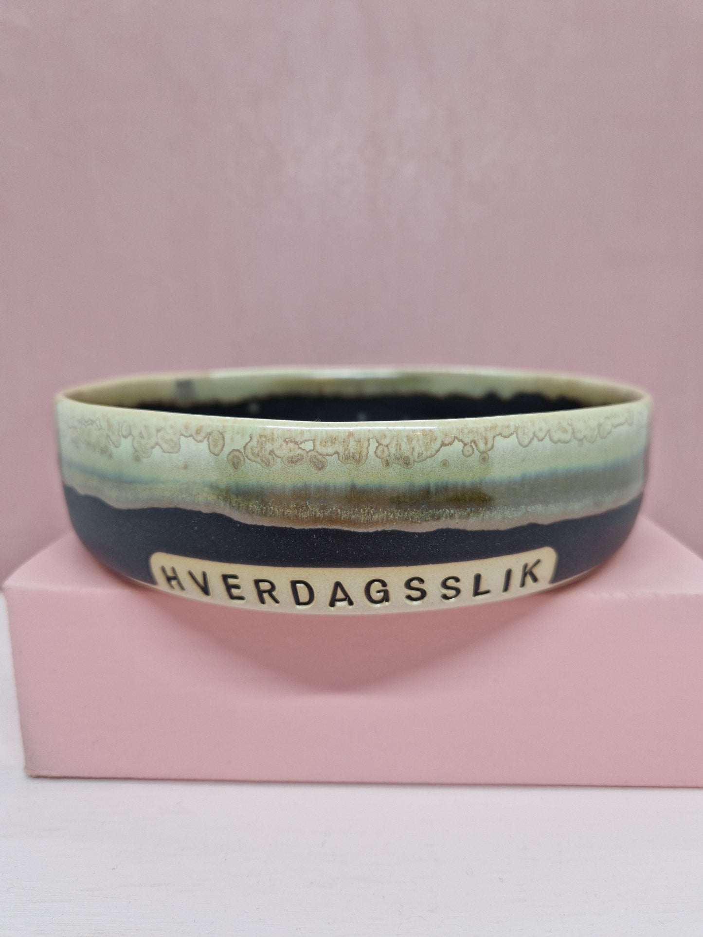 Skål 17 cm i dia.